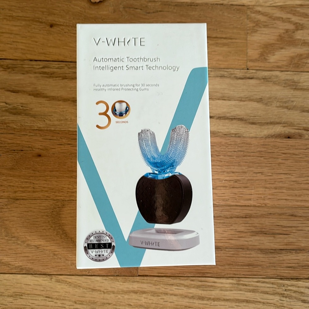 Automatic toothbrush. Never been used.